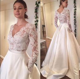 Fashion New V Neck White Ivory Long Sleeves Wedding Wraps Jackets Bolero Shawl Lace Appliques Tops Custom Size Bridal Jacket