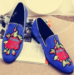 2017 Newest Designs France Brand Suede Blue Mens Dress Shoes point toe Loafers Shoes With Embroidery Flower loafers