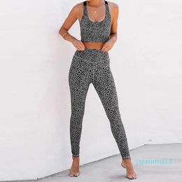 Wholesale-Sexy Leopard Print Gym Sport Set 2pcs Yoga Set Seamless Sports Bra High Waist Fitness Leggings High Elastic Running Workout Suit