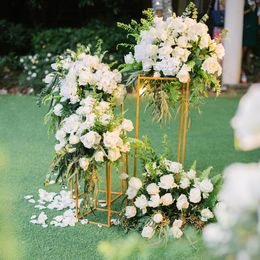 10PCS Gold Flower Vase White Flower Stand Column Stand Metal Road Lead Wedding Centerpiece Flower Rack For Event Party Wedding Decoration