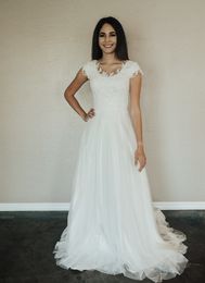 Abiti da sposa modesti in pizzo con perline Maniche ad aletta Collo gioiello Bottoni sul retro Maniche corte Abiti da sposa a trapezio Abito da sposa informale LDS