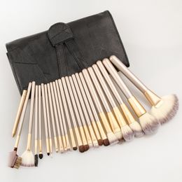 Factory Wholesale 24pcs Makeup Brushes Set Kit Champaign Make Up Brush Powder Foundation Blusher Brush Eyes shadow Brushes Professional