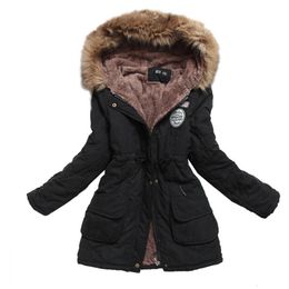 Parka da donna caldo taglie forti cappotto da donna con cappuccio moda giacche con colletto sottile capispalla femminile cappotto invernale da donna ZJT142