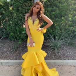Fashion Yellow Beaded Mermaid Prom Dresses Deep V Neck Lace Appliqued Evening Gowns Plus Size Floor Length Satin Formal Dress 407