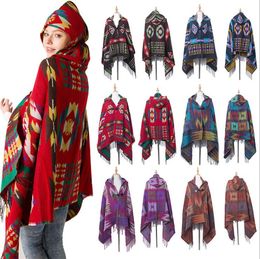 Horn Buckle Poncho Fashion Ethnic Style Hooded Cape Winter Warm Bohemian Shawl Outdoor Tassel Blanket Cloak Luxury Designer Scarf LT1302