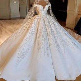 2022 Luxury Sparkly Arabic Off Shoulder Ball Gown Wedding Dresses Lace Sequins Crystal Beaded Open Back Chapel Train Plus Size Bridal Gowns