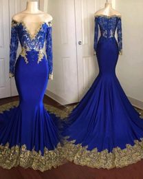 2019 New Sexy Royal Blue Mermaid Prom Dresses Gold Appliques Off Shoulder V Neck Long Sleeves Illusion Sweep Train Evening Party Gowns Wear