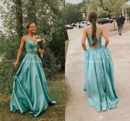 Elegant Two Piece A Line Prom Dresses Deep V-Neck Open Back Sweep Train Special Occasion Dresses Cheap Formal Party Evening Gowns Vestidos
