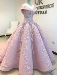 Pink Ball Gown Evening Dresses Off Shoulder with 3D Floral pattern Formal Prom Dress Floor Length Dubai Red Carpet Party Gowns