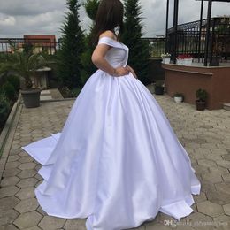 Sexy Off Shoulder Beading Ball Gown Wedding Dresses Short Sleeve Pleated Lace Up Back Garden Bridal Gowns Formal Long Vestidos De Marriage