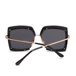 Wholesale-MLLSE Fashion Oversize Square Sunglasses for Women Brand Retro Big Frame Female Sun Glasses Women's Sunglasses