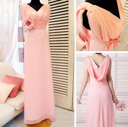 Long Bridesmaid Dresses 2019 V-neck Chiffon Pleats Sleeveless Floor Length Maid Of Honor Party Gown Fast Delivery With Hand Made Flowers