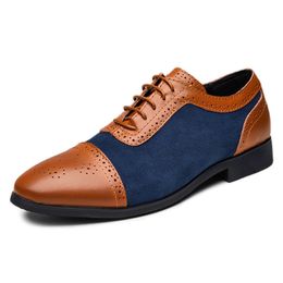 British Style Men Genuine Leather Brogues Shoes Pointed Toe Patch Work Vintage Carved Wing Oxford Shoes For Men Banquet Shoes