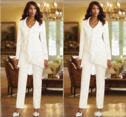 Three Pieces White Ivory Sheath Elegant Mothers Pants Suits Custom Made Ruffles Chiffon Mother of the Bride Gowns Long Sleeves