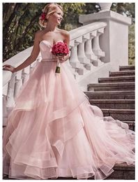 Pink Ball Gown Colourful Wedding Dresses Sweetheart Ruffles Skirt Women Non White Bridal Gowns Coloured Wedding Gown Custom Made