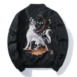 Winter Men Embroidery Baseball Jacket Thick Warm Harajuku Wolf Loose Coat Youth Ma-1 Bomber Jacket Male Streetwear Design