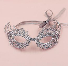 2019 New Arrival Crystal Party Mask Masquerade Ball Wedding Women Sexy Eyemask Ball Sparkly Accessories Favours Christmas Gifts