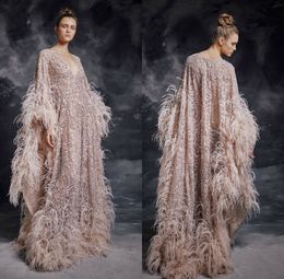Modest A Line Evening Prom Dress Long Sleeve Tulle Lace Crystal Feather Crystal Party Dresses Floor Length V Neck robes de soirée