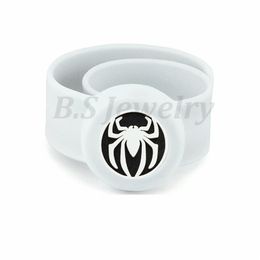 spider Kids Silcone Adjustable Mosquito Repellent Bangle Essential Oil Diffuser Slap Bracelet With Stainless Steel Diffuser Locket