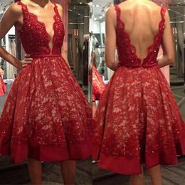 Elegant 2018 Lace Cocktail Dresses Red Scalloped V Neck Puffly A Line Knee Length Shiny Scattered Beads Homecoming Dresses