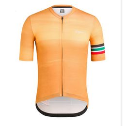 Summer pro Team RAPHA Mens Cycling jersey Road Racing Clothing Breathable Short Sleeve Bike Tops Outdoor Sportwear Bicycle Shirts S21040202