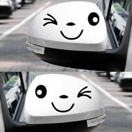 2 pezzi Adesivo riflettente carino sorriso adesivo auto specchietto retrovisore styling auto Cartone animato sorridente adesivo faccia decalcomania per tutte le auto
