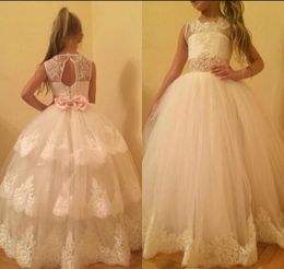White Lovely Cute Flower Girl Dresses Vintage Princess Tutu Appliqued Daughter Toddler Pretty Kids Formal First Holy Communion Gowns