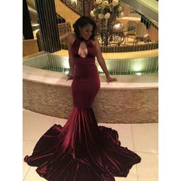 Keyhole Neck Mermaid Burgundy Evening Dresses Backless Sleeveless Velvet Dubai Arabic Cheap Prom Evening Gowns