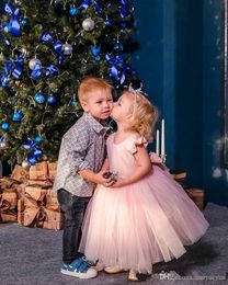 New Cheap Lovely Pink Tulle Baby First Birthday Party Gowns with Bow Cap Sleeves Jewel Neck Customized Flower Girl Dress