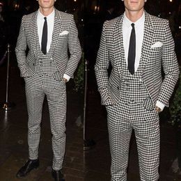 Custom Made Houndstooth Mens Suits Prom Dresses Black Weave Tweed Tuxedos 3 Pieces Wedding Tuxedos Top Quality