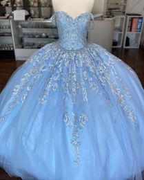 Light Blue Vestiods De 15 Sweet Girls Prom Ball Gowns Floral Lace Applique Cyrstal Off Shoulder Bandage Quinceanera Dress Plus Size Long