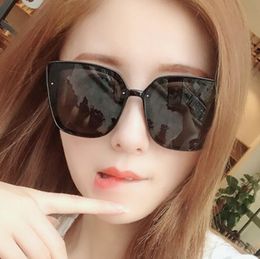 vintage cat eye sunglasses fashion new sunglass women Popular designer big frame flap top oversized sunglasses soleil femme UV400 hot 007