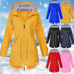 Outdoor Jacket For Women Waterproof Jacket Female 2019 Autumn Winter Coat Outdoor Hiking Climbing Clothes Lightweight Raincoat