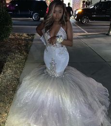 Sparkling White Prom Dresses Sexy Mermaid Deep V Neck See Through Black Girls Tulle Bling Bling Long Evening Gowns