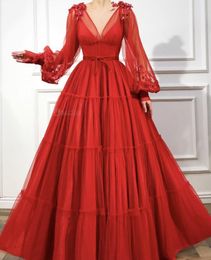 Red Muslim Dresses 2019 A-Line Sleeves Lace V-Neck Tulle Islamic Dubai Saudi Arabic Formal Evening Gown Long Prom Dress