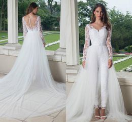 Bescheidene lange Ärmel Strand Boho Hochzeitskleid Brautoveralls O-Ausschnitt A-Linie Spitze Brautkleider Brautkleider Vestidos de Noiva