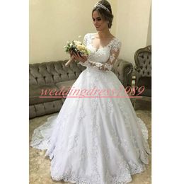 Vintage Arabic V-Neck Plus Size Wedding Dresses Long Sleeve Lace Country 2k19 Train Dubai Bridal Ball Gown robe de mariée Bride Dress