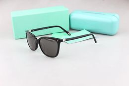 Fashion 41F05 Brand-quality eleglant female sunglasses butterfly UV400 exqusite decoration frame 56-17-140 with full-set case Polarised GOGGLES