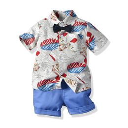 Fashion Baby Boys Casual Outfits Summer Kids Clothing Sets leaf Printed Bow Tie Shot Sleeve Lapel Shirt + Short 2pcs Suits Y1942