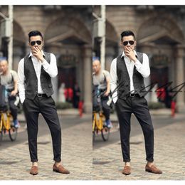 2019 Farm Wedding Vintage Grey vests custom made Groom vest with two pockets mens slim fit tailor made wedding vests for men