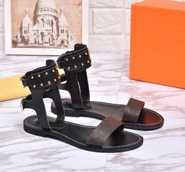 Mode Frauen klassische heiße Verkauf Stil hohe Qualität Sandale Wohnungen lässige Candals Schuhe Laufschuhe Strand Schuhe kostenloser Versand