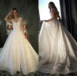 2020 Floral A-line Wedding Dresses V-neck Sleeveless Full Appliqued Lace Beaded Bridal Gown Sweep Train Robes De Mariée Custom Made