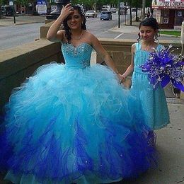 Stylish Beaded Ball Gown Quinceanera Dresses Sequined Sweetheart Neck Sweet 16 Dress Ombre Tulle Crystals Corset Masquerade Gowns