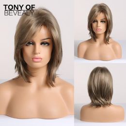 Short Blonde Layered Fluffy Wigs Heat Resistant Synthetic Wigs Side Part for Women With Bangs Cosplay Wavy Natural Hair