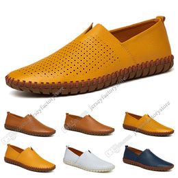 sapatos novos Nova moda Hot 38-50 Eur masculinos de couro dos homens de cores doces Overshoes sapatos casuais britânicos frete grátis Alpercatas Quarenta e cinco
