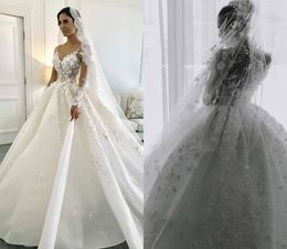 2019 Beach Wedding Dresses Sheer Jewel Neck 3D Floral Appliques A Line Long Sleeves Country Bridal Gowns Custom Made Plus Size Wedding Dress