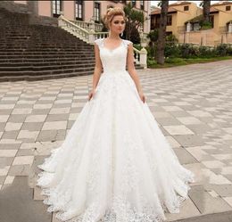 2020 New Designer A Line Wedding Dresses V Neck Corset Back Garden Bridal Gowns Lace Appliques Sweep Train vestidos de novia