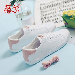 Bier Canvas Sapatos Outono Mulher nova versão da versão coreana dos estudantes pequenos sapatos brancos de couro gravata sapatos casuais Atacado