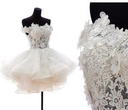 Off Shoulder Sexy Short Ball Gown Wedding Dresses Puffy Tulle Lace Applique Handmade Flowers Organza Wedding Dress Bridal Gowns Custom