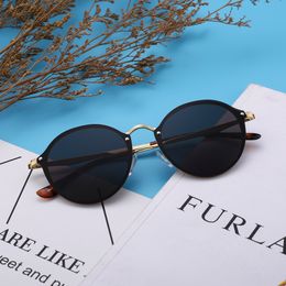 Luxuriöse polarisierte Sonnenbrille für Damen, Sonnenbrille Carfia 5288, ovale Designer-Sonnenbrille für Herren, UV-Schutz, Harzbrille